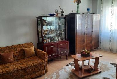 Apartament cu 3 camere decomandat în Central - 10