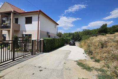 Teren de 572 mp, în Paleu