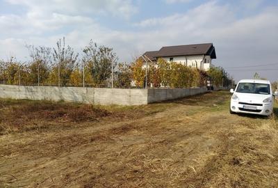 Teren de 500 mp, în Dârza