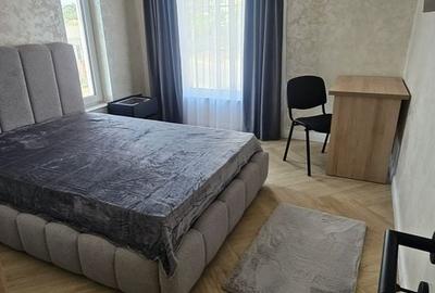 Casă cu 4 camere în Central