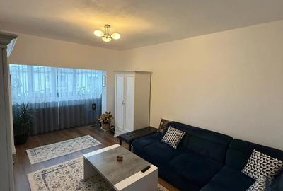 Apartament cu 3 camere decomandat în Valea Lupului