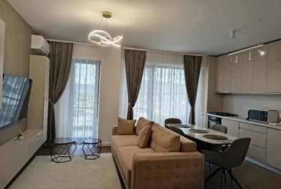 Apartament cu 2 camere decomandat în Central