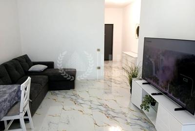 Apartament cu 2 camere semidecomandat, mobilat în Florești