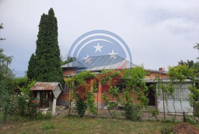 Casă individuală cu 5 camere cu Canalizare în Central - 14