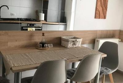 Garsonieră decomandată în Central - 7