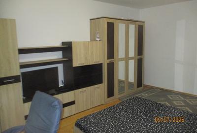 Garsonieră decomandată în Drumul Taberei