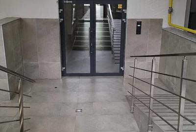 Apartament cu 2 camere decomandat în Trafic Greu - 7
