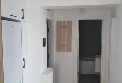 Apartament cu 2 camere semidecomandat în Militari