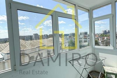 Apartament cu 3 camere semidecomandat în Gara de Nord