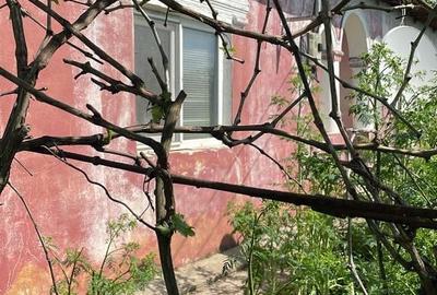 Casă cu 4 camere în Țepeș Vodă - 1