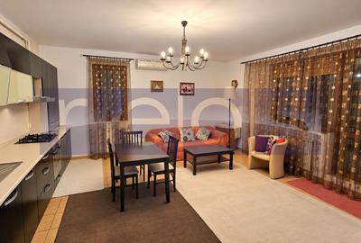 Apartament cu 3 camere decomandat, mobilat în Central