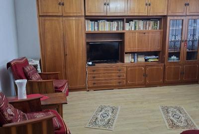 Garsonieră decomandată în Trivale - 2