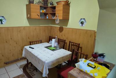 Casă cu 4 camere cu Teren 361 Mp în Central - 8