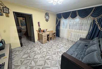 Apartament cu 2 camere semidecomandat, mobilat în Podul de Piatră - 2