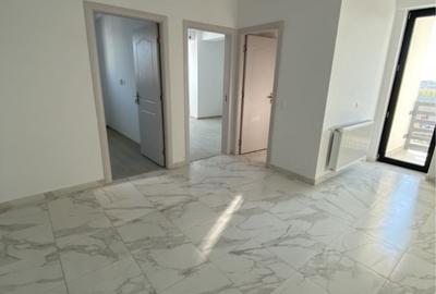 Apartament cu 3 camere decomandat în Calea București