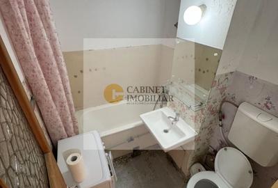Apartament cu 3 camere semidecomandat în Apusului - 4