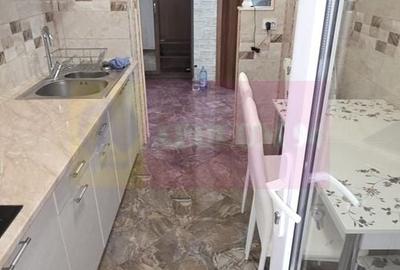 Apartament cu 3 camere decomandat în Central - 8