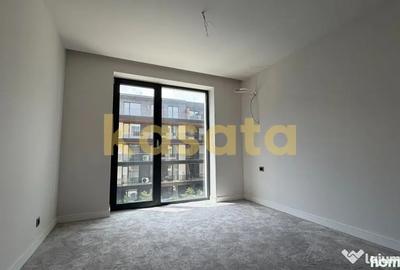 Apartament cu 4 camere decomandat în Iancu Nicolae