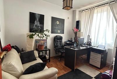 Casă cu 10 camere cu Teren 600 Mp în Prelungirea Ghencea - 6
