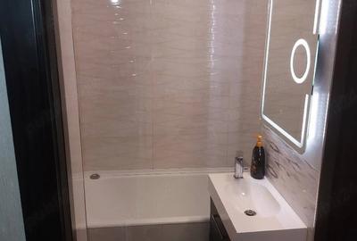 Apartament cu 2 camere decomandat în Tei - 2