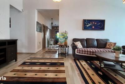 Casă cu 3 camere semidecomandat în Dumbrăveni