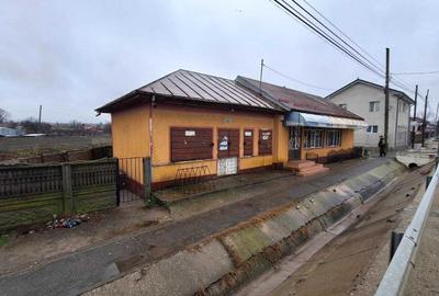 Spațiu comercial, de 74 mp, în Plosca