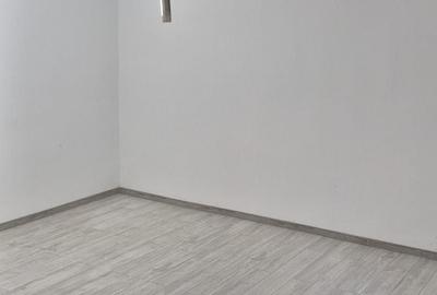 Spațiu comercial, de 80 mp, în Ultracentral
