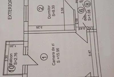 Apartament cu 3 camere semidecomandat în Milcov