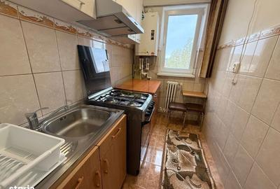 Apartament cu 2 camere decomandat în Alexandru cel Bun - 5