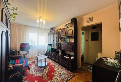 Apartament cu 2 camere semidecomandat, mobilat în Mănăștur