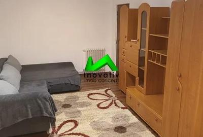 Apartament cu 3 camere decomandat, mobilat în Vasile Aaron