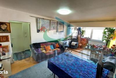 Apartament cu 3 camere semidecomandat în Central - 2