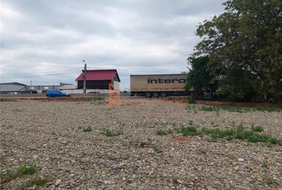 Teren construcție, în 1 Decembrie - 4