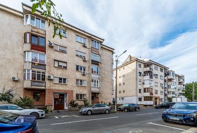 Apartament cu 2 camere decomandat în Alfa