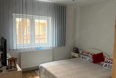 Apartament cu 3 camere decomandat în Lipovei - 1