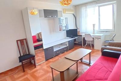 Apartament cu 2 camere în Trafic Greu