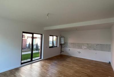 Duplex cu 4 camere cu Canalizare în Florești - 2
