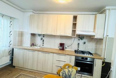 Apartament cu 2 camere semidecomandat, mobilat în Răcădău - 1