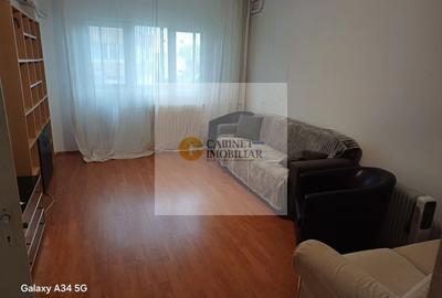 Apartament cu 2 camere semidecomandat în Uverturii