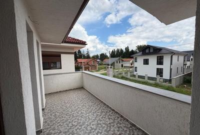 Casă cu 4 camere cu Teren 253 Mp în Central