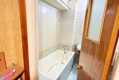 Apartament cu 3 camere în Central - 1