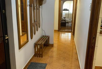 Apartament cu 4 camere în Central