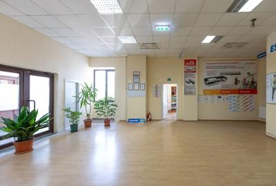 Spațiu comercial, de 296.2200012207 mp, în Ultracentral - 2