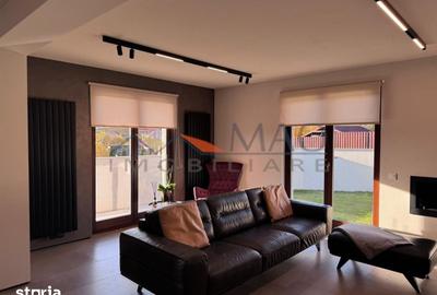 Casă cu 4 camere decomandat cu Teren 500 Mp în Livezeni - 1