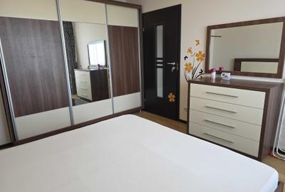 Apartament cu 2 camere decomandat în Popa Șapcă