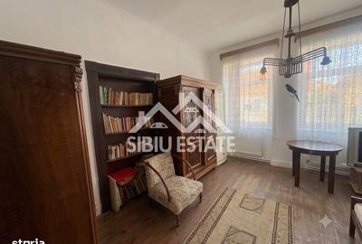 Casă cu 3 camere în Șelimbăr