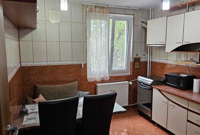 Apartament cu 2 camere decomandat în Titan - 2