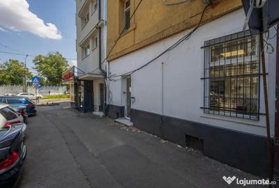 Spațiu comercial, de 51 mp, în Viilor