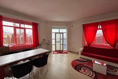Casă cu 6 camere cu Teren 456 Mp în Florești