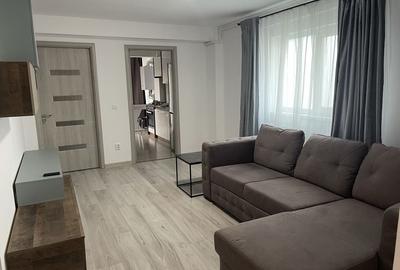 Apartament cu 3 camere semidecomandat în Central - 2